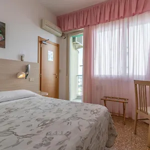 https://hotel-silver.emilia-romagnahotels.net